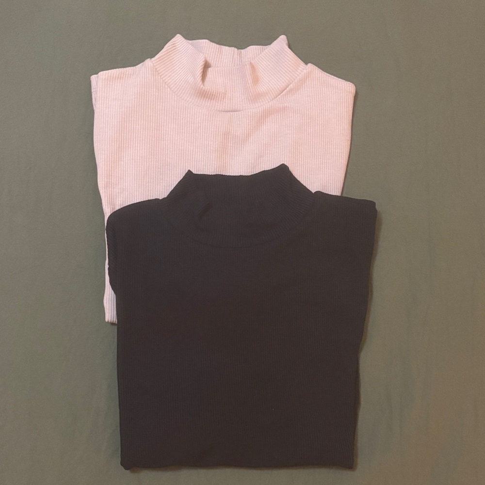 a new day Ribbed Mock Neck Sweatshirts in Black and Cream